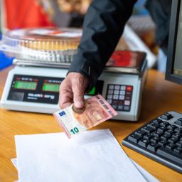 Des financements sous pression
